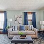 Niagara Falls Getaway: Perfect Place To Unwind 2 Bedroom Home by RedAw