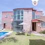 New Family House. Pool & BBQ Area