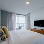 w Majestic 2BR w Perfect Balcony in YOO