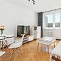 Bright Apartment Gdynia for 4 by Renters
