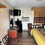 Snowbird Motel