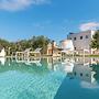 Trullo Meraviglia With Garden And Pool