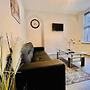 2 Bedroom House in Liverpool With Free Parking