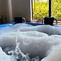 Glamping con Jacuzzi - El peñol Guatapé.
