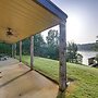 Quiet Lake Gladewater Getaway w/ Dock & Kayaks!