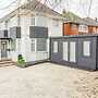 Private Gated Modern Home in Southampton - Estwood