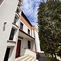 Serenity Apartments and Studios