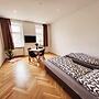 Donaufelder City Apartment