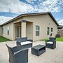Santa Teresa Home w/ Patio & Grill!