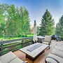 Cozy Sun Valley Townhome w/ Mountain Views!