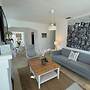 Cozy and Super Location 2 BR