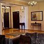 Layla Apartment