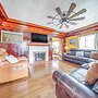 Family-friendly Home: Walk to Lake Erie!