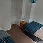 Cozy Bromley Hideaway - Perfect for Couples