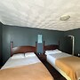 East Court Motel