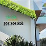 Sea-breeze homestay