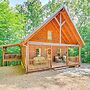 Serene Cabin < 1 Mi to Fairy Stone State Park!