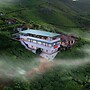 Seven Malai Residency