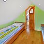 Holiday Home by the Lake, Ostrowiec Slawienski