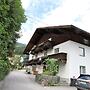 Holiday Home Bergheim, Fugen