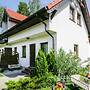 Comfortable, Two-story Holiday Homes, Bobolin