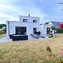 Quite Holiday Villa in Benodet