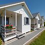 One-storey Holiday Houses Near the Beach, Gaski