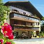 Residence Gritschhof, Laces