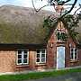 Ferienhaus in Westerhever mit Kaminofen und Schoenem Garten