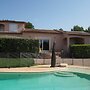 Premium Villa With Garden and Pool, Lambesc