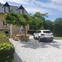 Charming Holiday Home, Near Mont St-michel