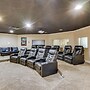 Sprawling Utah Mansion w/ Private Hot Tub & Sauna