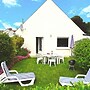Nice Holiday Home Near the Beach, Hillion