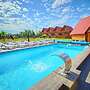 Holiday Resort With Pool, Jaroslawiec