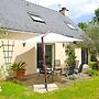 Holiday Home With Garden, Auray
