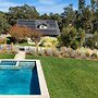 Wine Country Estate by Avantstay Pool, Spa, Barn