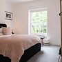Cosy 1BD in Malvern With Stunning Views