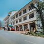 The Mansarovar Hotel & Banquet