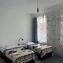 4 room new apartment center contactless