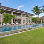 5BR Oceanfront Golf Estate w Pool Private Chef