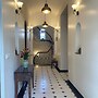 THE MAGNOLIA LODGE