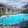 Summit Motor Lodge
