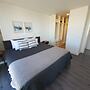 Distrito Revolution Suites