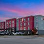 Best Western Plus Airport Inn & Suites