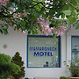 Mamaroneck Motel