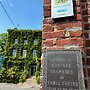 Logis Hôtel-Restaurant Le Moulin D'Artres