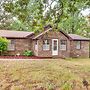 Harrison Getaway w/ Yard & Parking: Near Fishing