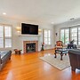 5 Mi to Sofi Stadium: Charming Family Home!