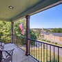Walk to Radford University: Home w/ Fire Pit!