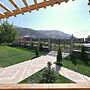 Hidden Garden Resort